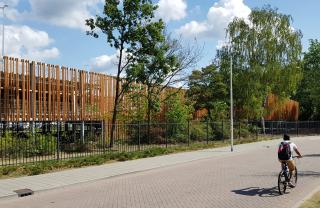 Nieuwe-parkeergarage-Fontys-Rachelsmolen-Eindhoven-8-@-2090x1174