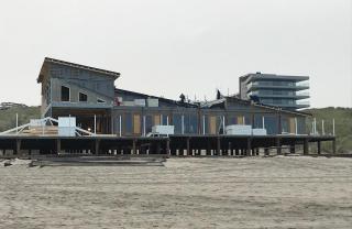 Rotocoat-thermisch-verzinken-staalconstructie-strandpaviljoen-Egmond-aan-Zee-05