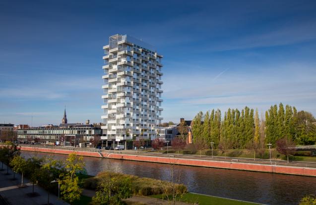 Herbouw van de toren van het Sint-Amandscollege - K-Tower