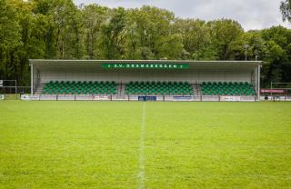 Tribune d'honneur à Gramsbergen