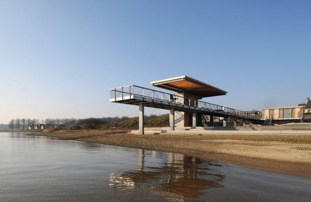 Passerelle de la Plage de la Plate Taille