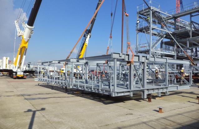 Jetty & Pipe rack pour Vopak