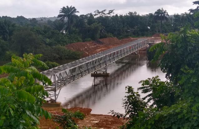 Pont pour le pipeline de transport Monrovia